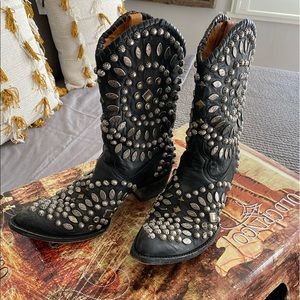 Old Gringo cowboy boots